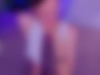Live cam show with Sharlie - Facial Piercings on SpankPalCams