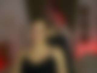 Live cam show with SidneySweety - Cute on madthumbs
