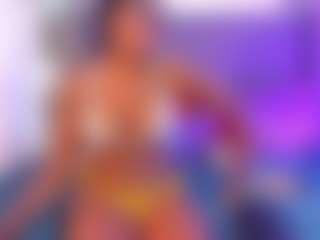 Live cam show with Tifanny-055 - Athletic Ebony on StripNow