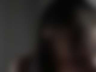 Live cam show with AndreaStranahan - Smoking on Chatstar