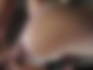 Live cam show with AndreaStranahan - Skinny White on Camiplay Live