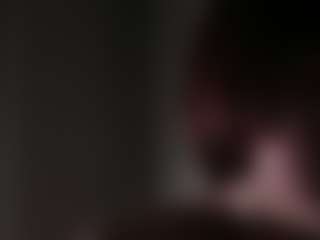 Live cam show with AndreaStranahan - Green Eyes on Streamer API