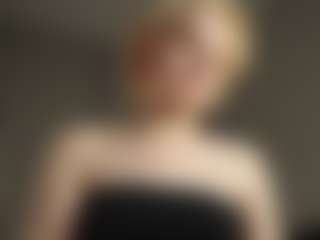 AndreaStranahan's Live Sex Cam Show