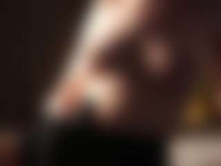 Live cam show with AndreaStranahan - Sexy on Hubzter Live