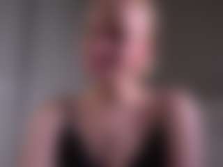 AndreaStranahan's Live Sex Cam Show