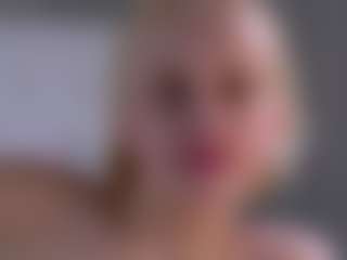 AndreaStranahan's Live Sex Cam Show