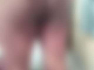 CuteGuyy's Live Sex Cam Show
