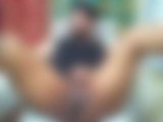 Show in cam erotica live di CuteGuyy