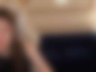 Live cam show with Runa054 - Thick on AdultVida.com