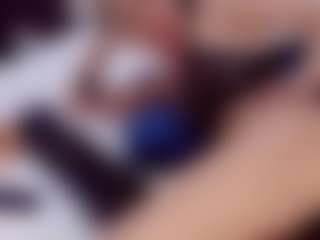 SerenaBFF's Live Sex Cam Show