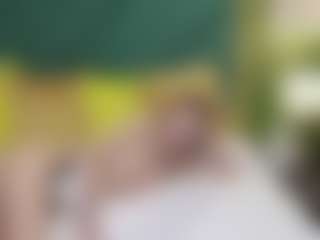 SerenaBFF's Live Sex Cam Show