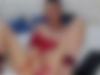 Live cam show with SerenaBFF - Thin on Strip Flash - Live Sex Shows