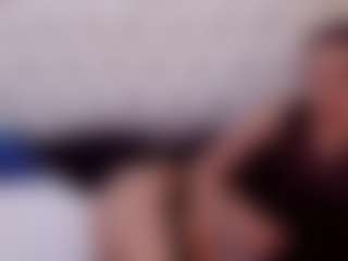 SerenaBFF's Live Sex Cam Show