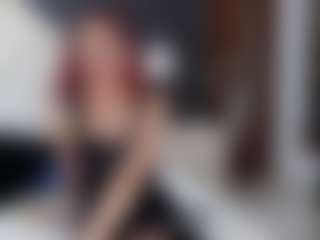 SerenaBFF's Live Sex Cam Show
