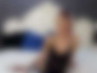 SerenaBFF's Live Sex Cam Show