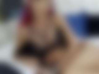 Live cam show with SerenaBFF - Thin on studioflirtlive.com
