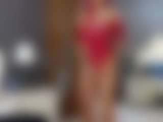 Live cam show with SerenaBFF - Thin on Camsoda