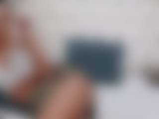 Live cam show with SerenaBFF - Green Eyes on Camsoda