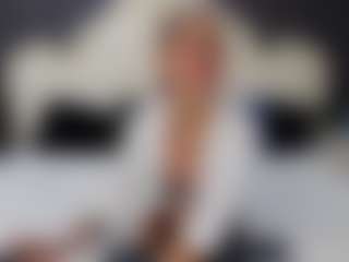 SerenaBFF's Live Sex Cam Show
