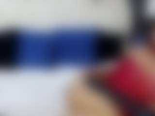 Live cam show with SerenaBFF - Green Eyes on Camsoda