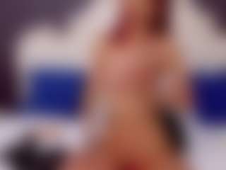 Live cam show with SerenaBFF - Green Eyes on Camsoda