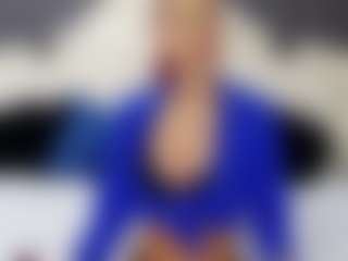 Live cam show with SerenaBFF - Thin on CSO-WL