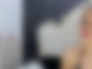 Live cam show with SerenaBFF - Thin on Camiplay Live