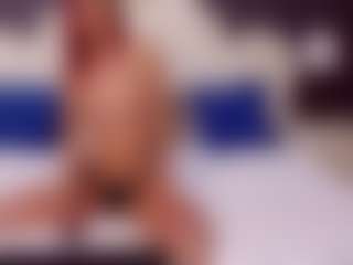 Live cam show with SerenaBFF - Thin on Uber Horny