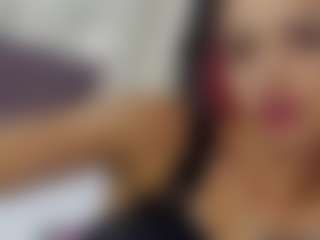 Live cam show with SerenaBFF - Green Eyes on Camsoda
