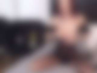 Live cam show with SerenaBFF - Green Eyes on SpankPalCams