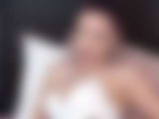 SerenaBFF's Live Sex Cam Show
