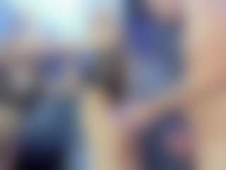 Live cam show with YolePero - British on Camsoda