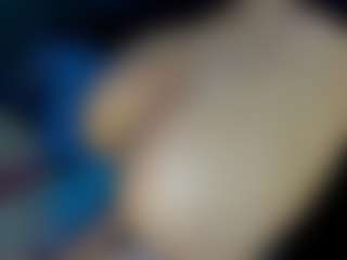 Live cam show with YolePero - Car on Streamer API
