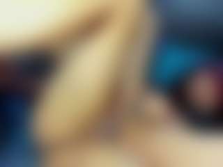 Live cam show with YolePero - Facial on Camsoda