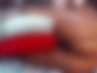 Live cam show with ShannySweett - Black MILF on Big Tits