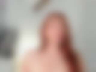 Live cam show with curvy-samantta - Blonde Hair on Fling VIP Chat
