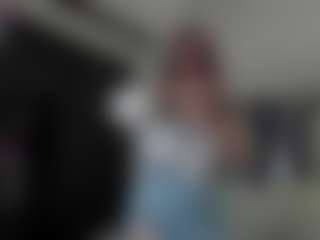 Live cam show with curvy-samantta - College on live18s.com