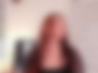 Live cam show with curvy-samantta - Sexting on hrnylive.com
