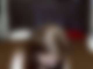 Live cam show with MeganPirs - Thick on camwithhim.com