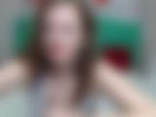 Live cam show with MeganPirs - Tittyfuck on eurowanks.com