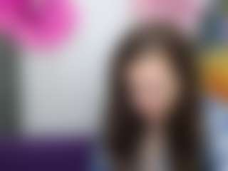 Live cam show with MeganPirs - Brown Hair on Milf Play