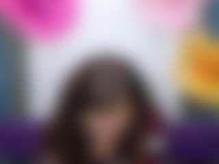 Live cam show with MeganPirs - Brown Hair on Stripli.com