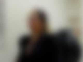 melisa-14 MILF webcam performer live streaming
