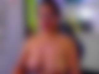 Live cam show with melisa-14 - Blonde Hair on Gym Cam Girls