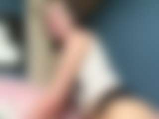 Live cam show with Auesha - Anime on Soda Cam