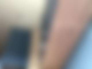 Live cam show with Auesha - Gorgeous on crypto-cams