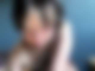 Live cam show with Auesha - Hairy Pussy on Free Soda