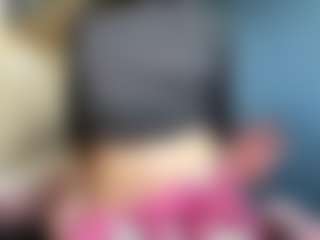 Auesha's Live Sex Cam Show
