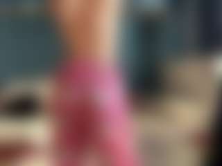Live cam show with Auesha - Girlnextdoor on xxxlivecams.org