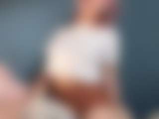 Auesha's Live Sex Cam Show